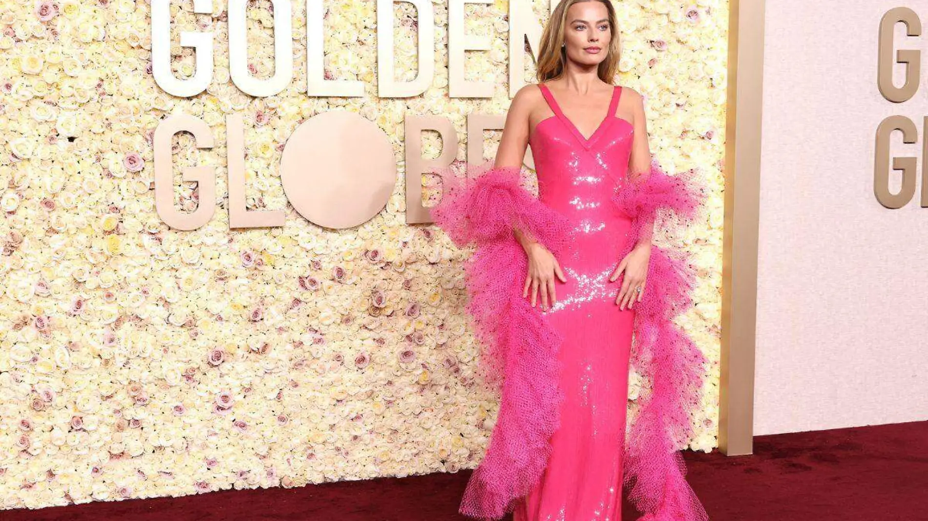 Margot Robbie-Barbie-Golden Globe